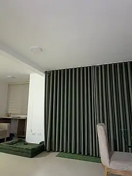 XXX chat uživo modela Your_Honeey