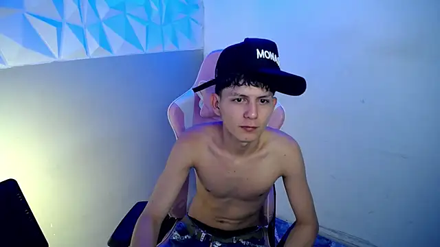 Chat +18 de Hot_athletes_ ao vivo