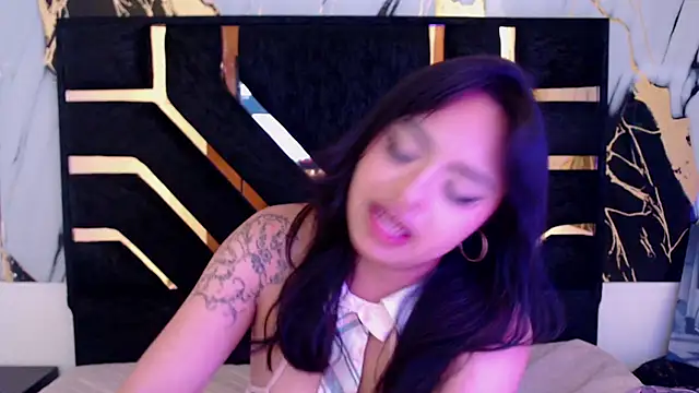 sweetbloomcs' Live XXX Chat