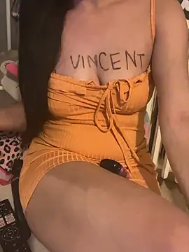 Chat XXX ao vivo de LaPetitechienne1