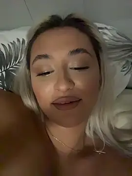 Kylie_Onen Live XXX chat