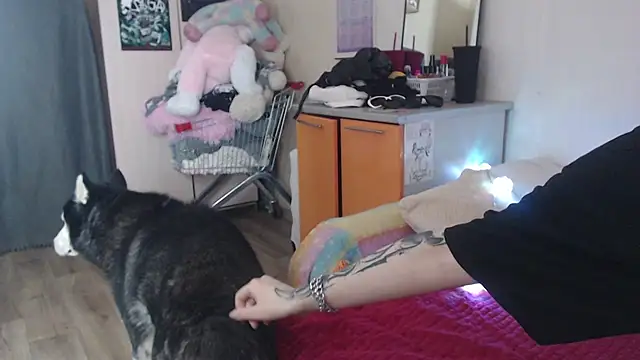 Emily_hardcore – Naživo XXX chat