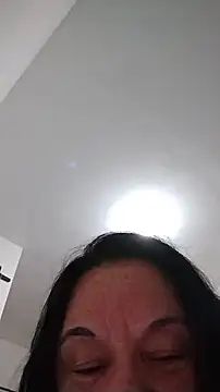 Yaya_Mineira 即時 XXX 聊天