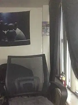 slimgod13's Live XXX Chat