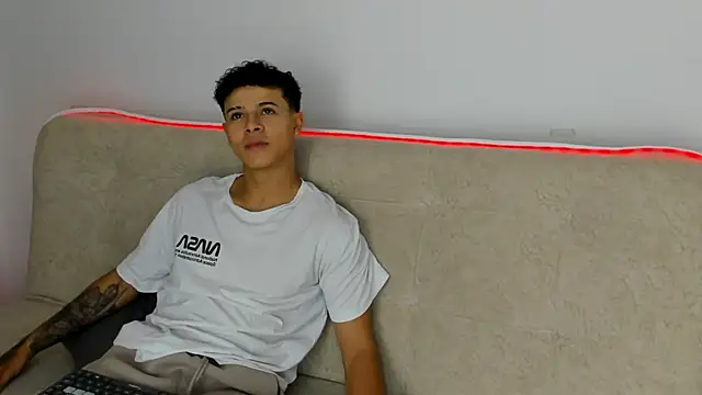 _Alex_Colton Adlı Modelin Web Kamerası Şovu