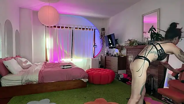 Chat +18 de GennaJames ao vivo