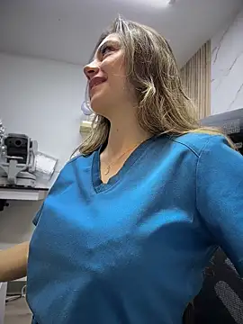 alicee16's Live XXX Chat