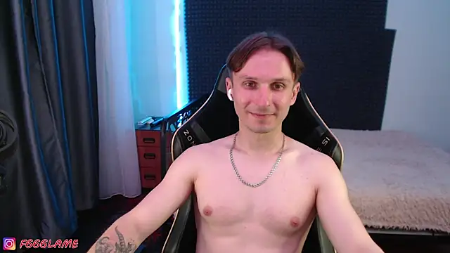 F666LAMEE – Naživo XXX chat