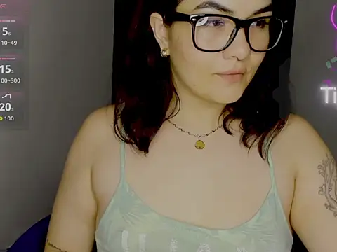 Babe-sofi's Live XXX Chat