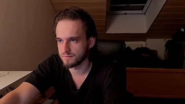 XXX chat uživo modela Bez3ybik