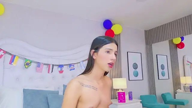 CaitlynMiller – Naživo XXX chat