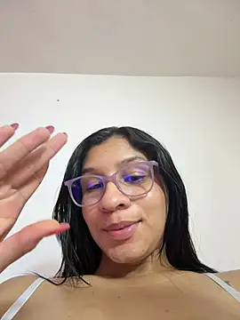 Danaeluxe Chat XXX in diretta