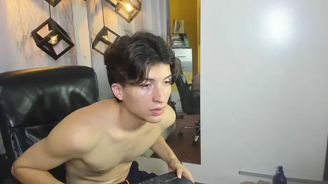 Marcovioletn Live XXX chat