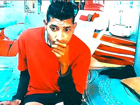 Živý XXX chat IndianSavageMale