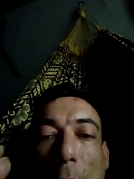 Hermestrino666 Webcam-Show