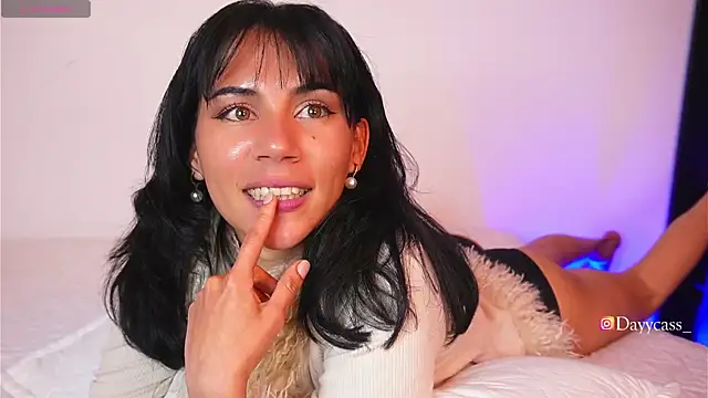 daycass_ Chat XXX in diretta
