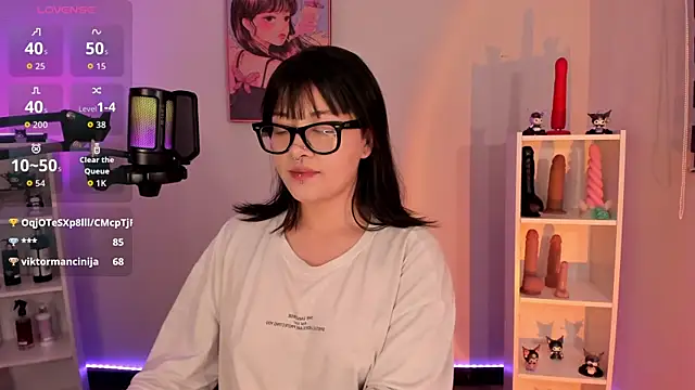 _asami_chieko_ élő XXX-chatje