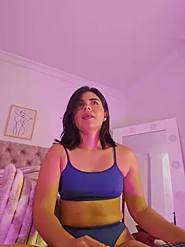 צ'אט XXX בשידור חי של Bellahot-_