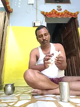 Priyasexcpl's Live XXX Chat