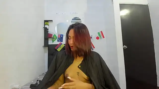 sapphire_brown20n Live XXX chat