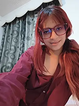 RedMeloddy লাইভ XXX চ্যাট