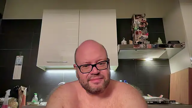 theitalianbear XXX чат на живо