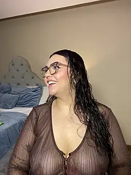Chat XXX ao vivo de AlmaraRouge