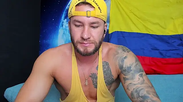 XXX chat uživo modela delessandro_world