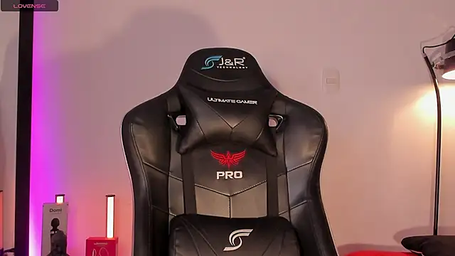 Chat +18 de connorsmiith ao vivo