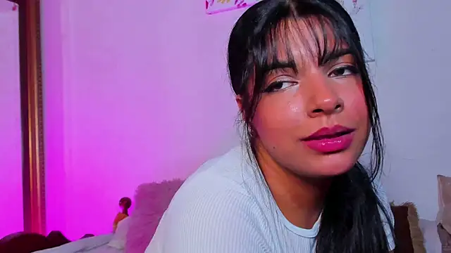 Arianna_Moore – Naživo XXX chat