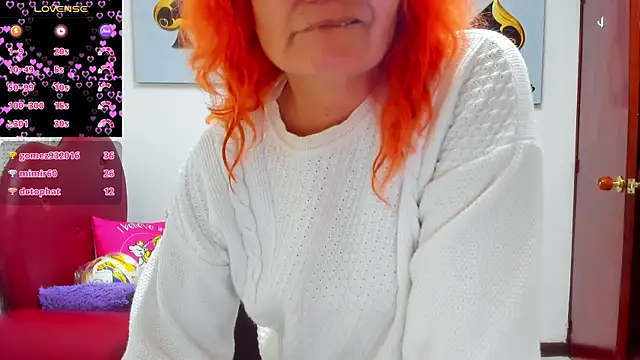 XXX chat uživo modela Salomeediaz_