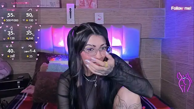 Chatroom XXX en direct de mia_devine_