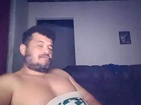 tarra122 élő XXX-chatje