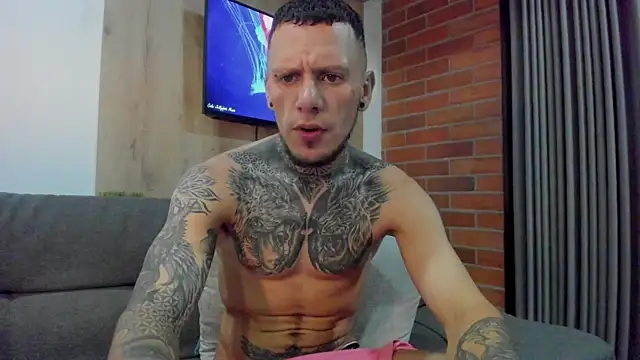 Czat XXX na żywo – Kings_Ultimate