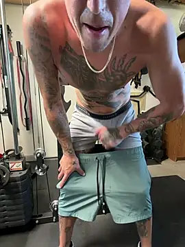 brngitdwn Live XXX Chat
