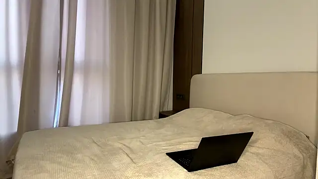 sophiemoon69 live XXX chat