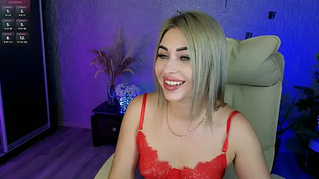Živý XXX chat NikkiiStill