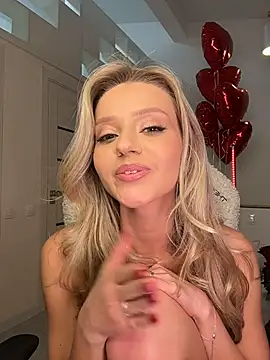 Emeli_Blur Live XXX Chat