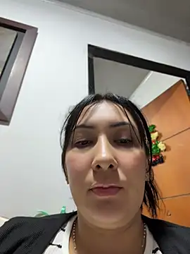 KittyObsession live XXX chat