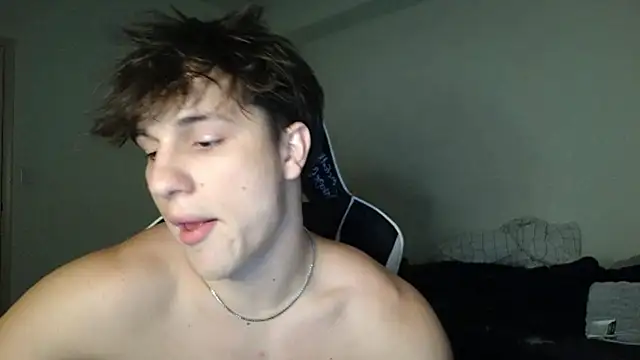 Chat +18 de TheJaceRyder ao vivo