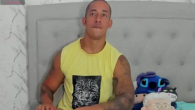 Chat +18 de luigiferrara ao vivo