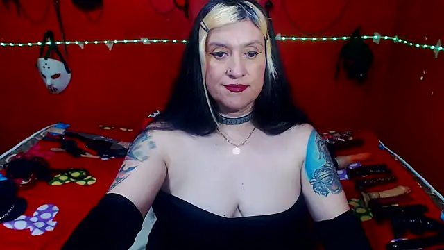 Czat XXX na żywo – MATURE_Randy