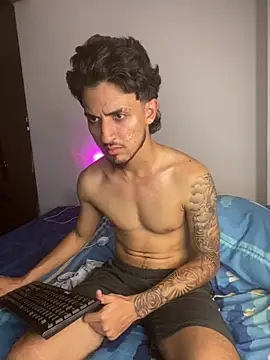 XXX chat uživo modela Kriss_Edwards