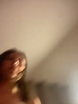 Chat XXX ao vivo de PrettyAmber