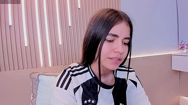 Emma_doll7's Live XXX Chat