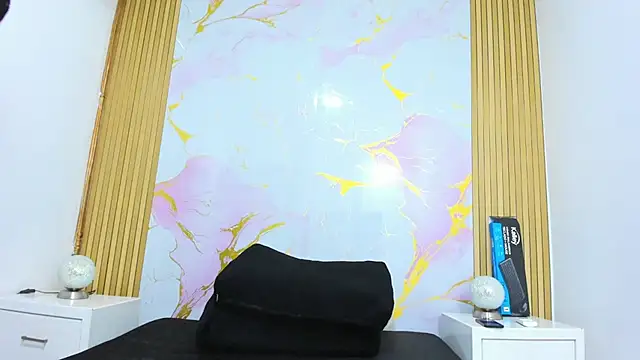 ImanyWinter 即時 XXX 聊天