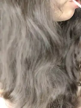 XXX chat uživo modela VictoriaBloom25
