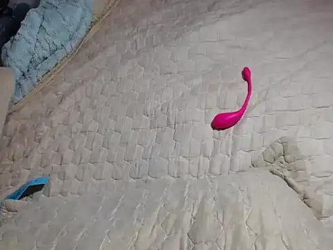 XXX chat uživo modela Hilarybunnyy