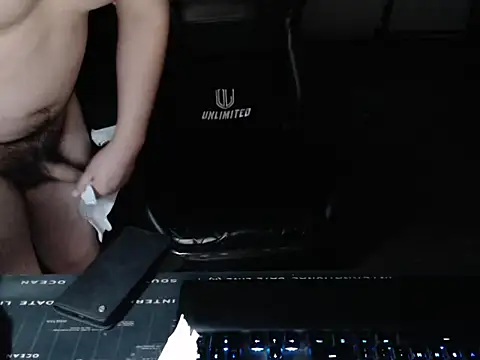 thealfawolf01 现场XXX聊天