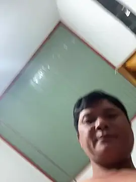 hotboy2x's Live XXX Chat